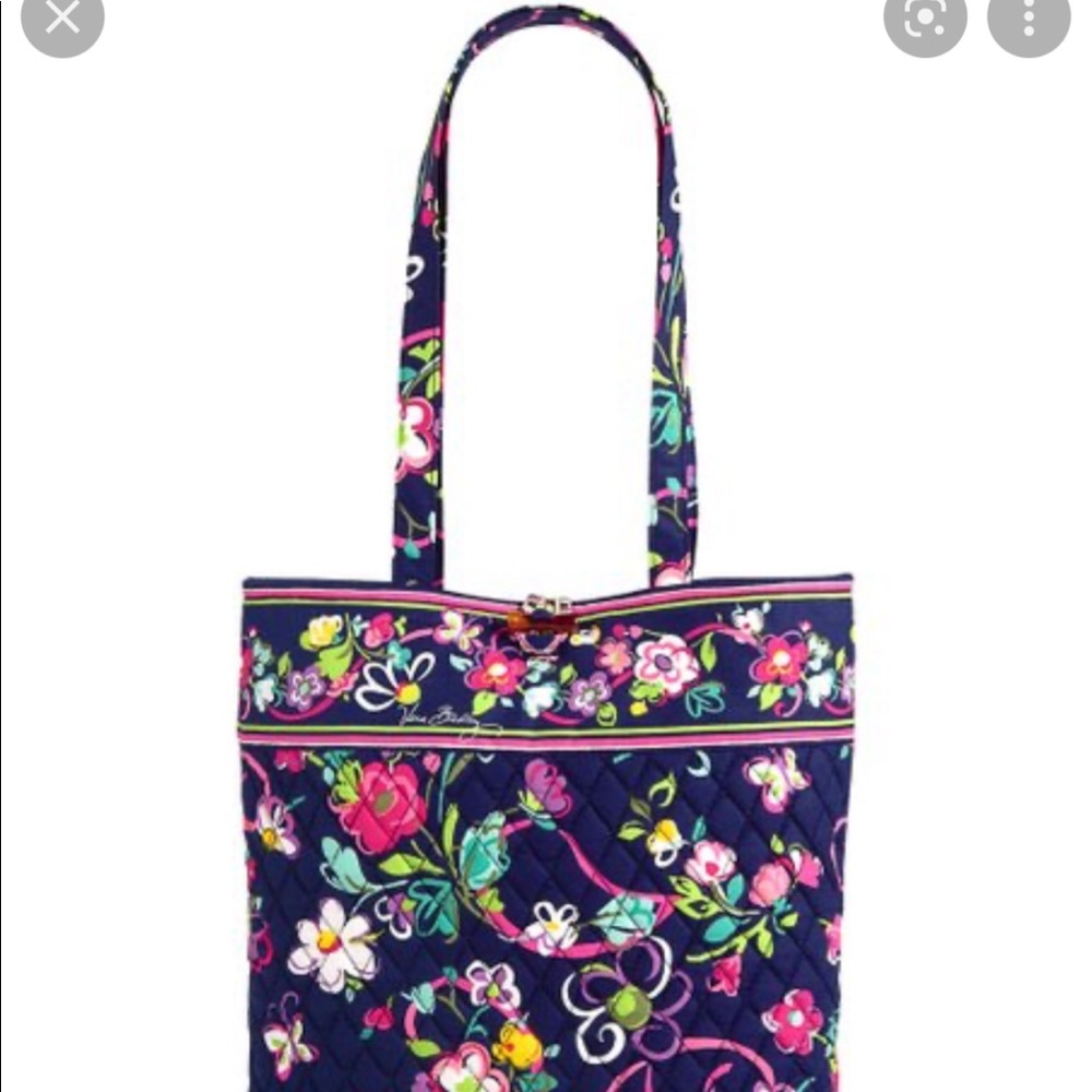 Vera Bradley Tote bag in Ribbons Print